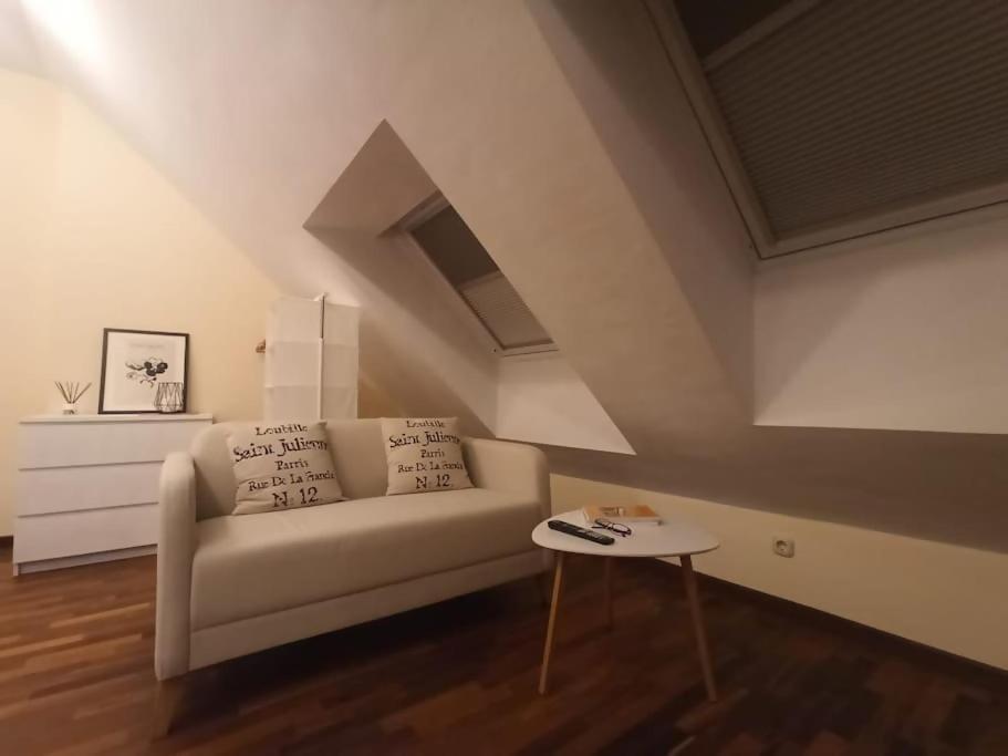 Bajo Cubierta En La Playa Vut5178as Apartamento *