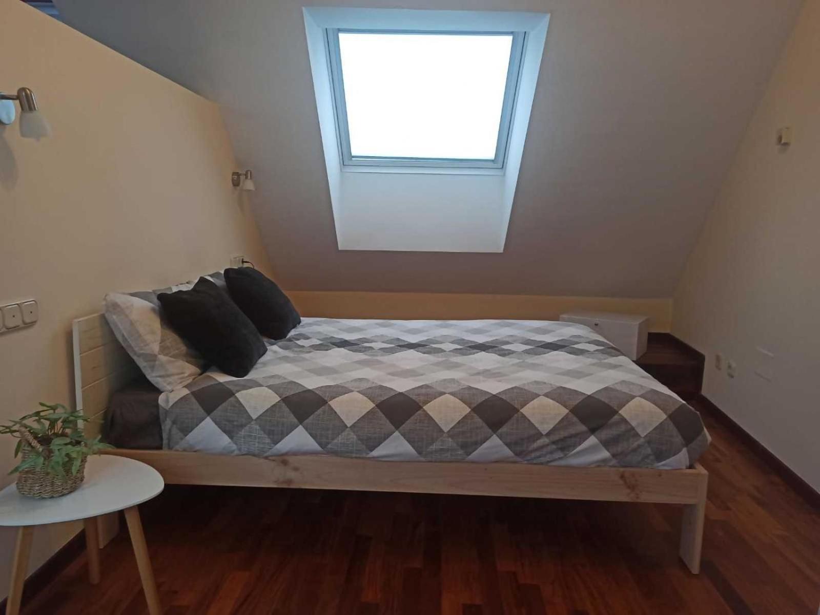 Apartamento Bajo Cubierta En La Playa Vut5178as Gijón